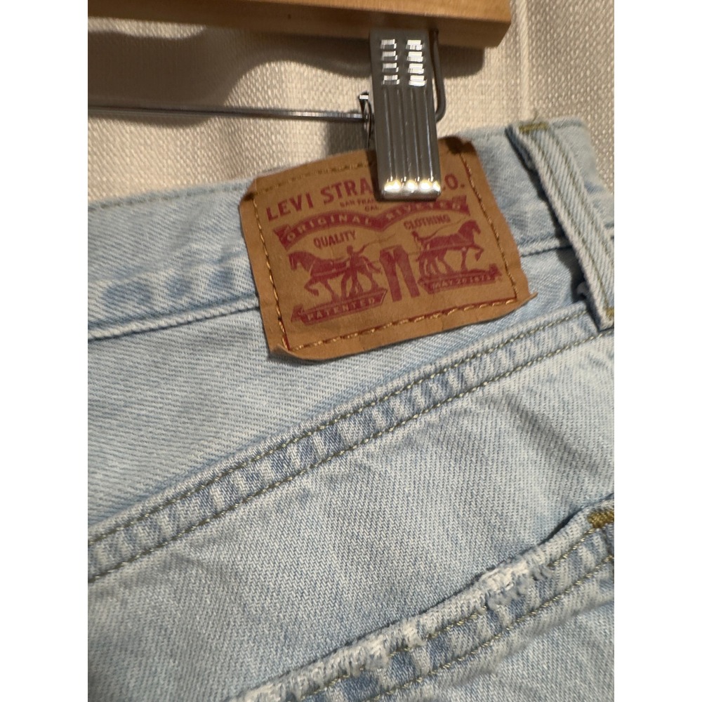 Levis Low Pro Straight Light Wash Denim Cut Off Shorts‎ Blue A0964-0011 Size 30 - Picture 4 of 7